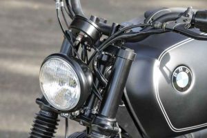 BMW Bobber SE Concept Bike black tour