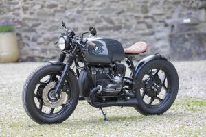 BMW Bobber SE Concept Bike Racer classic gray