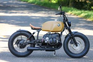 BMW Bobber SE Concept Bike Old School beige