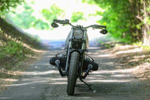 BMW Bobber Concept Bike Monolever