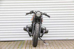 BMW Bobber SE Concept Bike Racer Edition gray orange