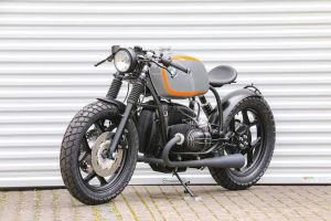 BMW Bobber SE Concept Bike Racer Edition gray orange