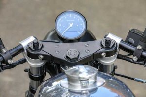 BMW Cafe Racer SE Concept Bike Classic Silver Green