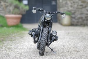 BMW Bobber SE Concept Bike black series