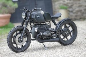 BMW Bobber SE Concept Bike black series
