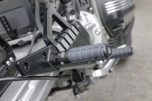 SE klappbare Sozius Fußrasten Aluminium CNC gefertigt