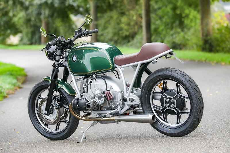 BMW Cafe Racer SE Concept Bike Classic Silver Green
