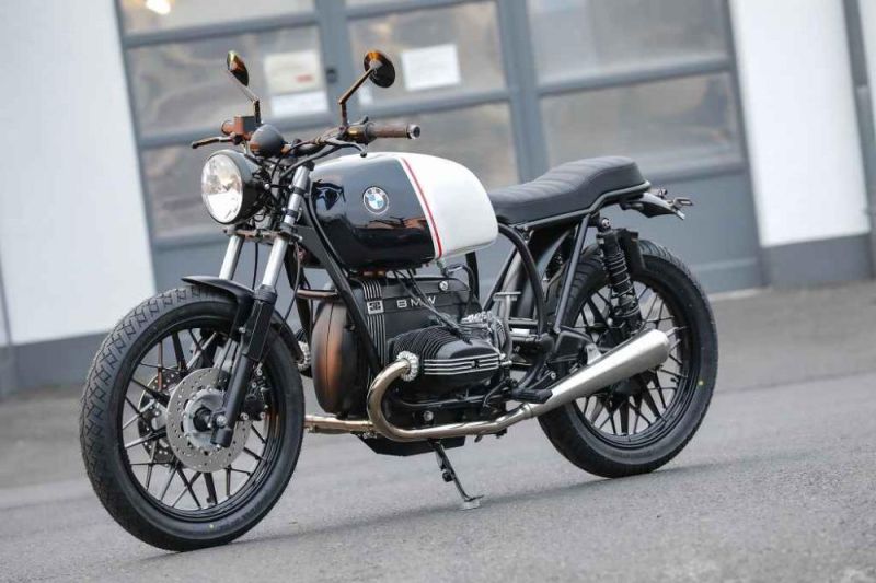 BMW Roadster SE Concept white blue
