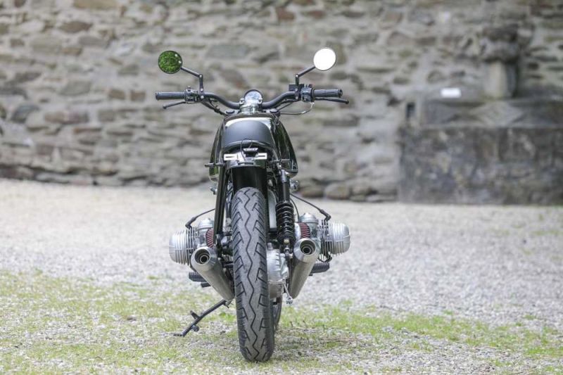 BMW Cafe Racer SE Concept Bike Classic black