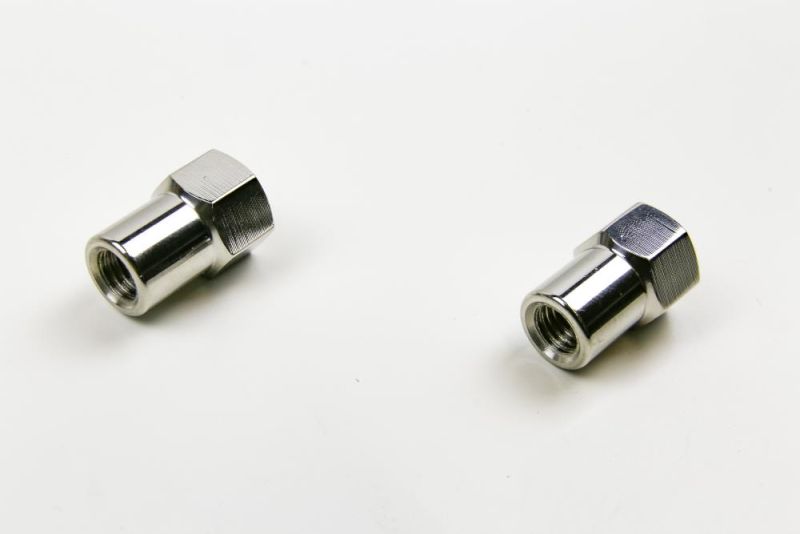 Cap nut Valve cover