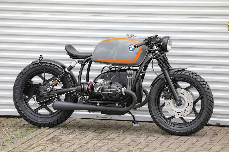 BMW Bobber SE Concept Bike Racer Edition gray orange