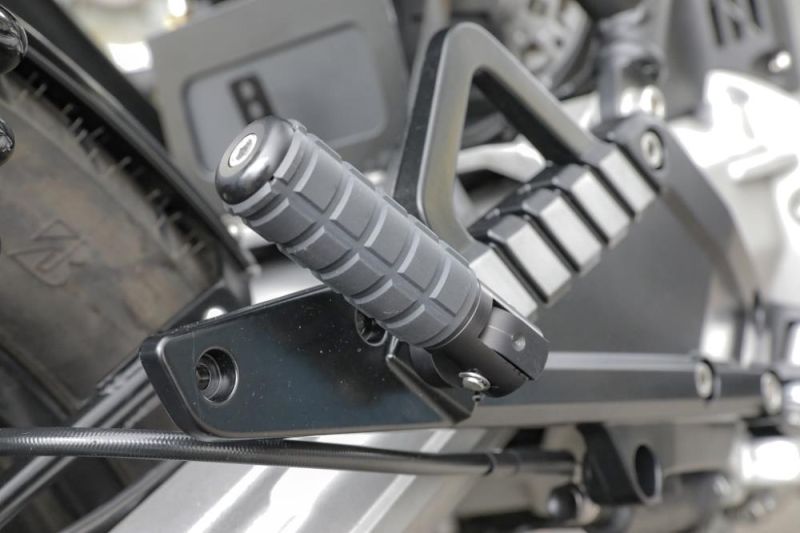 SE klappbare Sozius Fußrasten Aluminium CNC gefertigt