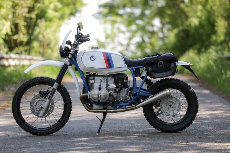 SE ENDURO CONCEPT BIKE ANGL