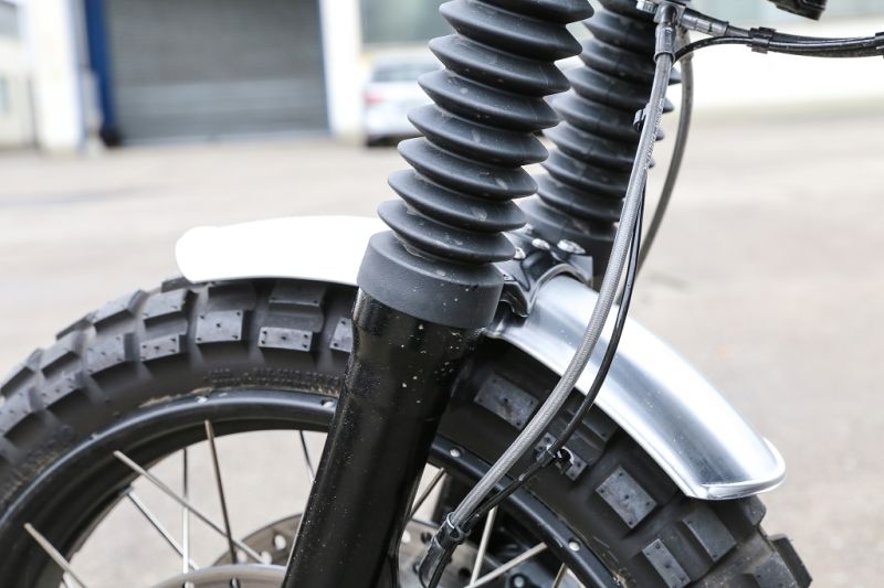 BMW R nineT Aluminium Frontfender, Montage unter Gabelstabilisator, Länge 380mm, Breite 114mm
