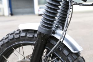 BMW R nineT Aluminium Frontfender, Montage unter Gabelstabilisator, Länge 380mm, Breite 114mm